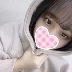 まなもです૮₍´｡• ᵕ •｡`₎ა