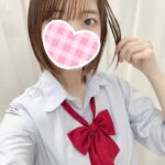【体験入店】小柄細身の18歳美少女が体験入店！！