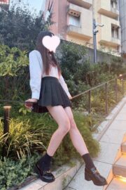 こはる（JK上がりたて）