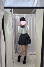 11/11体験入店初日ひかり(JK上がりたて)